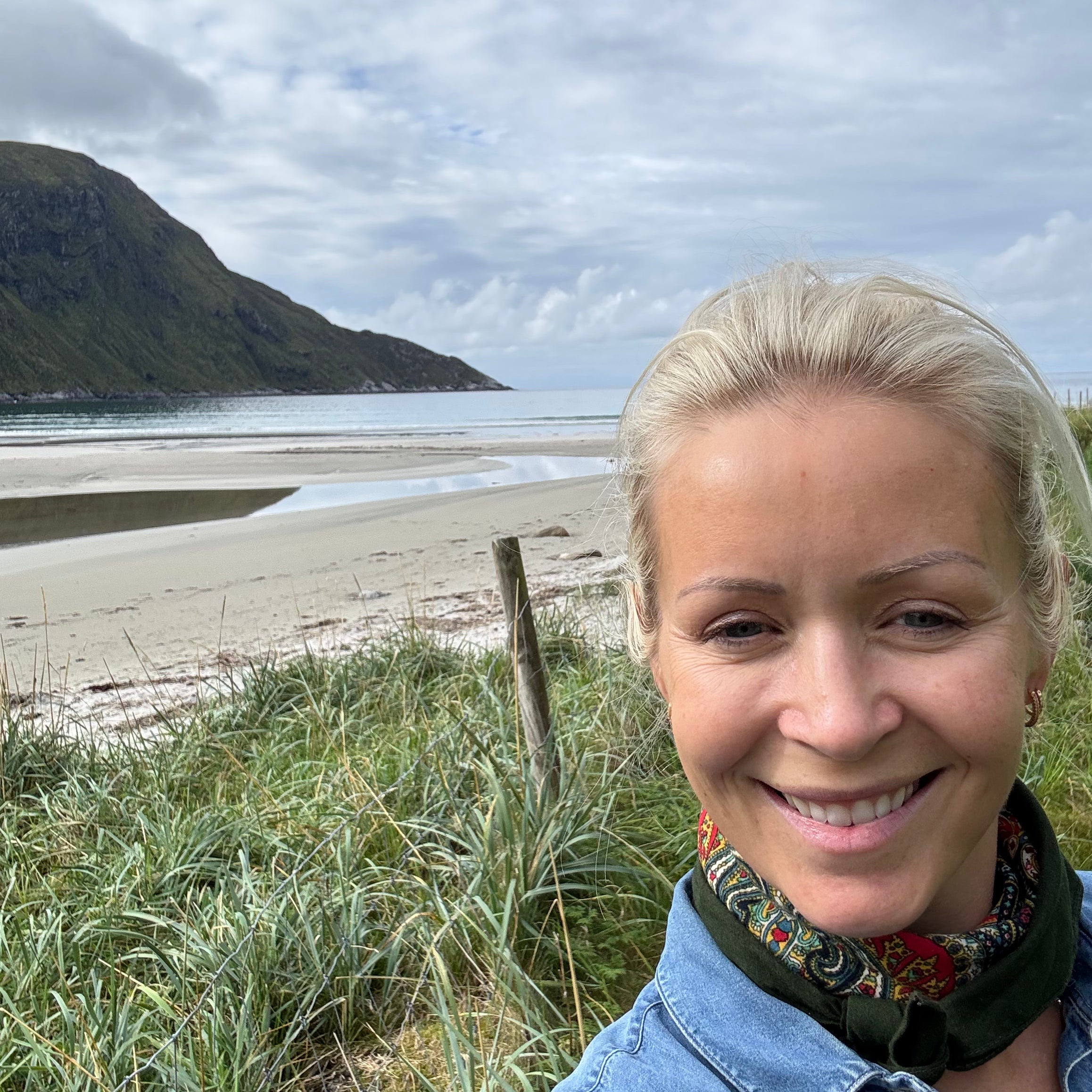 Ida Barth Thomassen on a beach in norway looking sporty